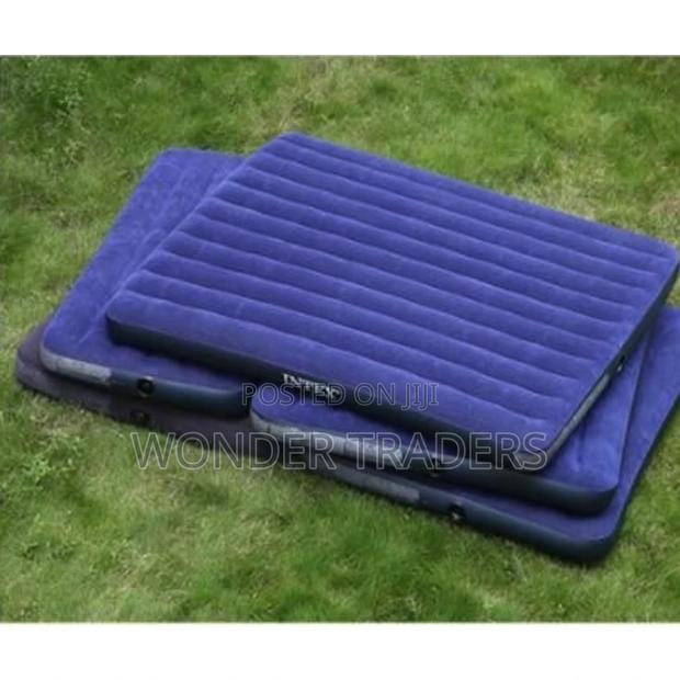 4*6intex Inflatable Mattress - main view