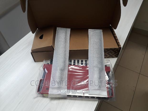 Mikrotik L009uigs-2haxd-in (Mikrotik L009uigs-2haxd-in)