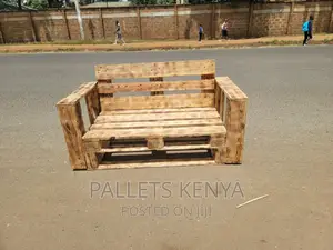 Pallet Sofa- 2 Seater Pallet Sofa. (Dl09)