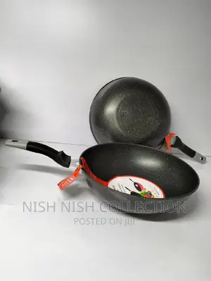 32 Cm Wok Pan