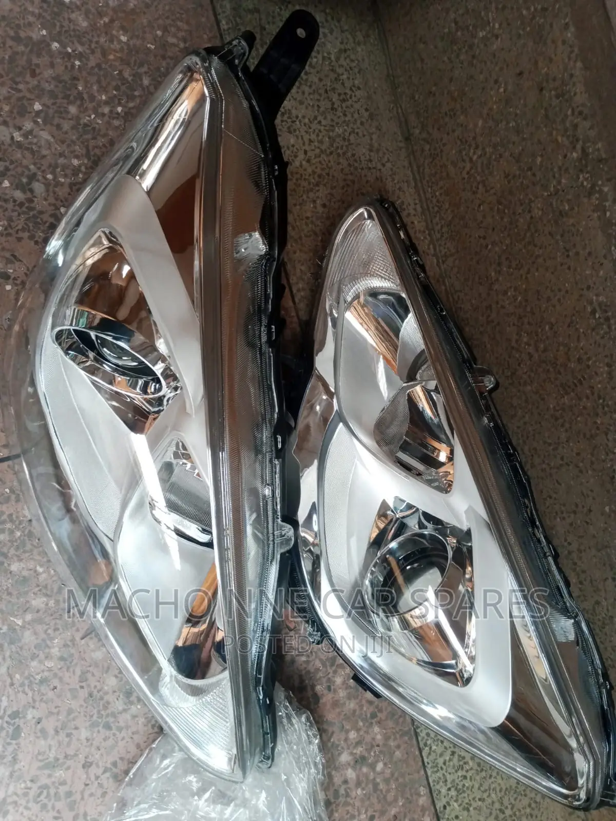 Toyota Aqua 2015 Non Xenon Headlight