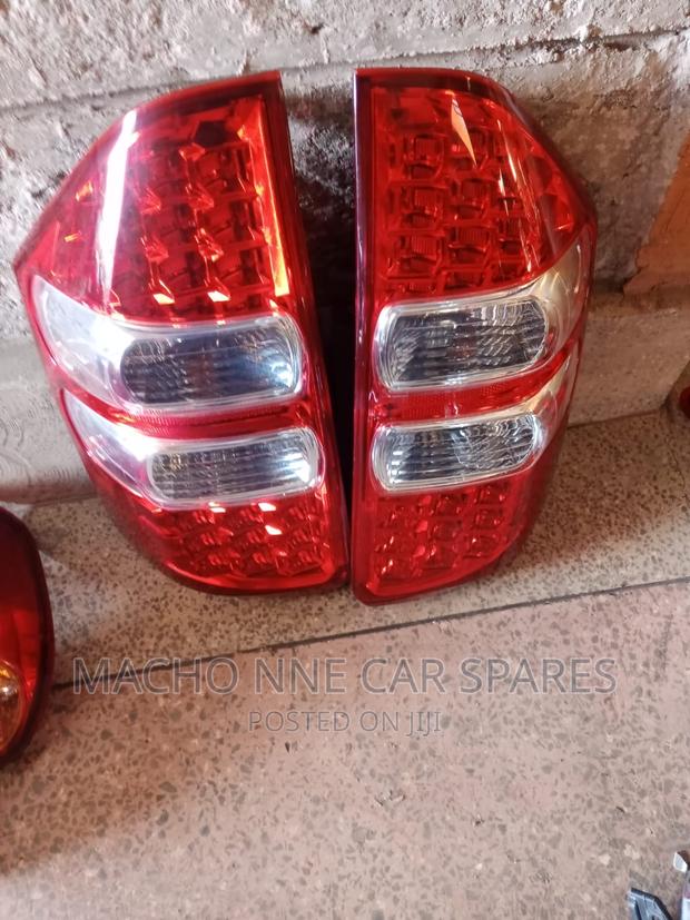 Toyota Noah 2012 Backlight (Red)