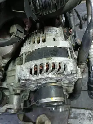 Alternator CX5 Diesel
