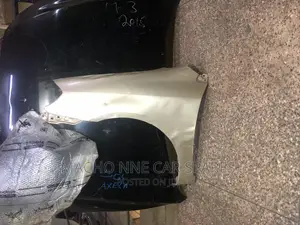 Toyota Nze 2002 Fender/Wing
