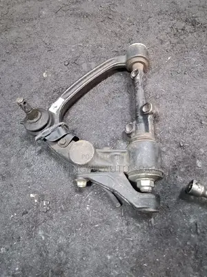Control Arm Toyota Hiace