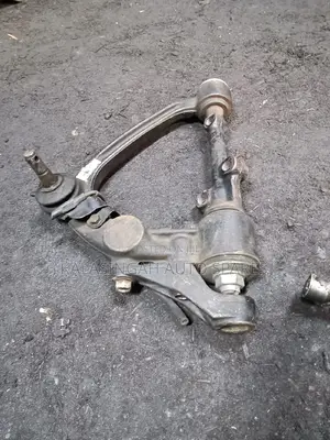 Control Arm Toyota Hiace