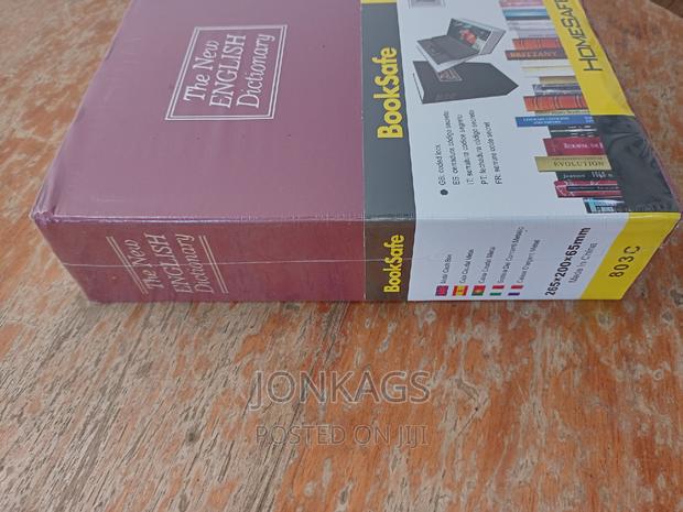 Secret Box Book Safe With Keys - thumbnail 6