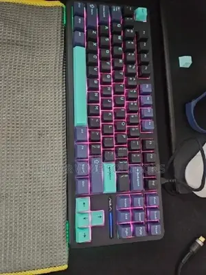 Gaming Keyboards With Customizable Lighting And Keys