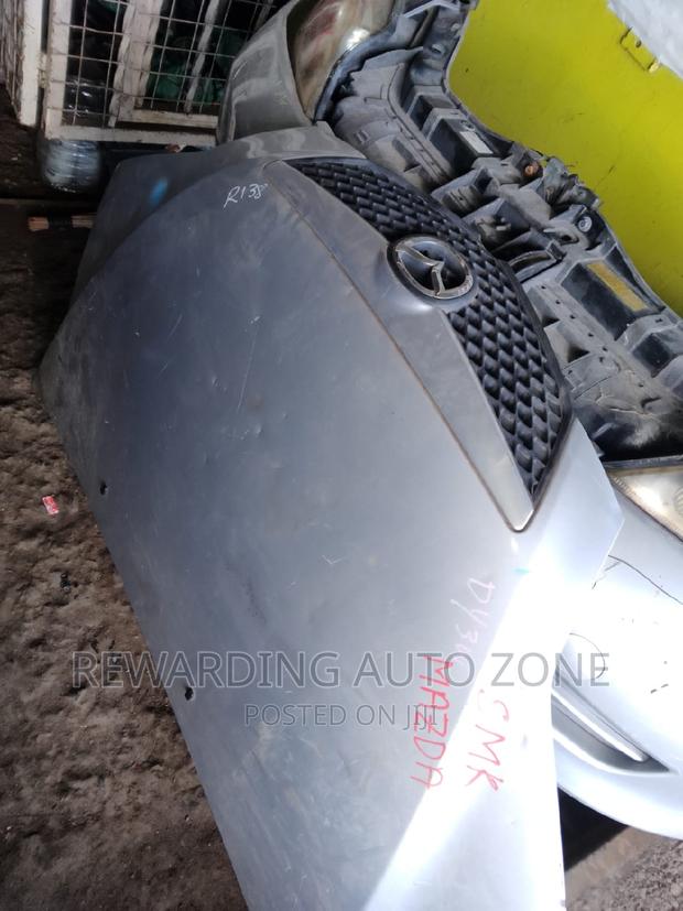 Demio 2005 Bonnet