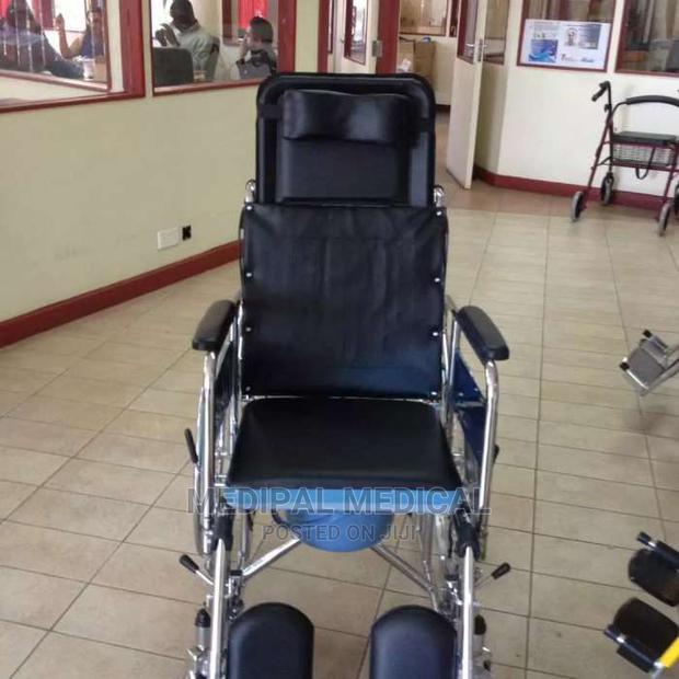 Inclining Wheelchair - thumbnail 3