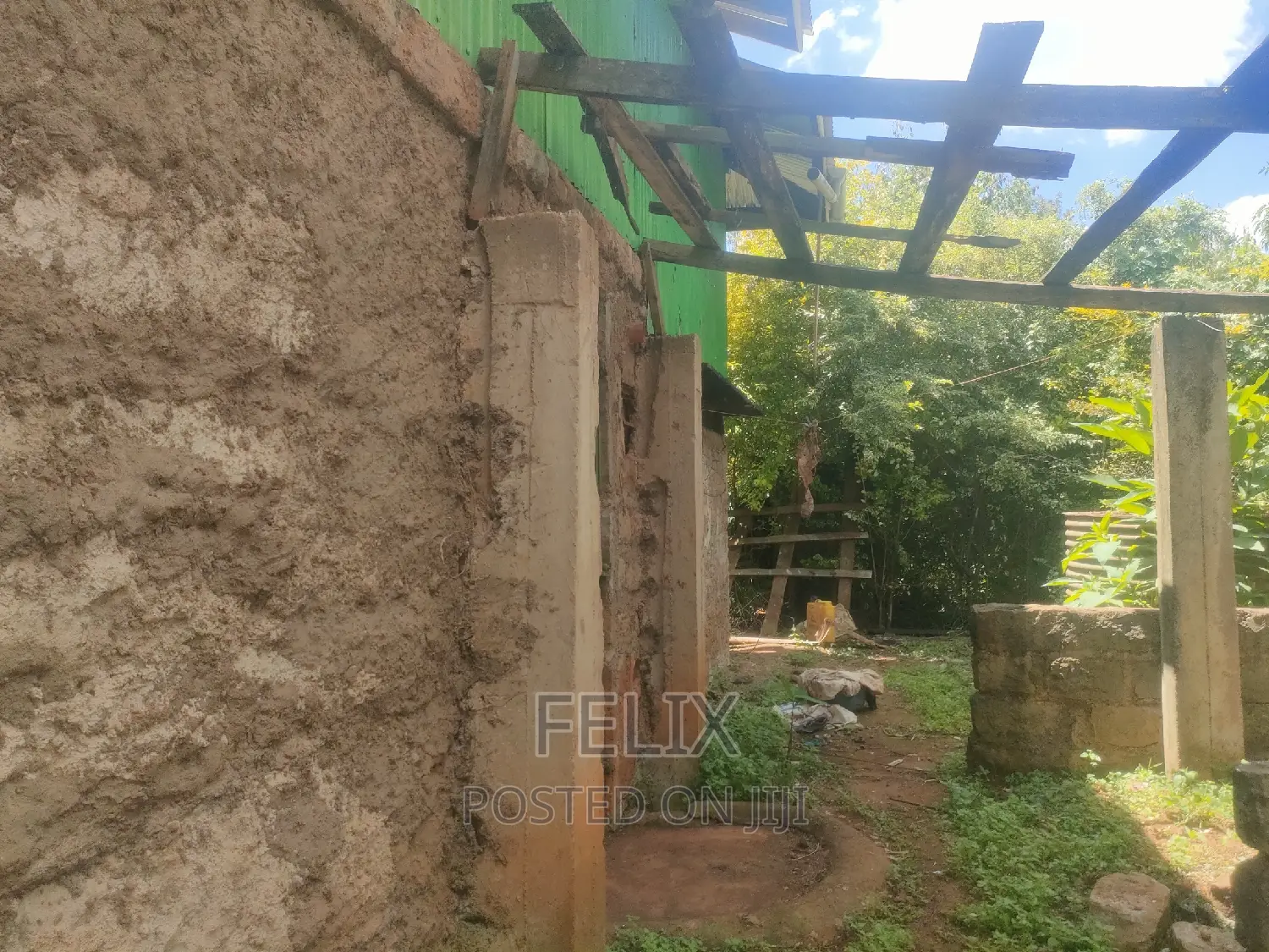 1acre Mukurweini /Maganjo