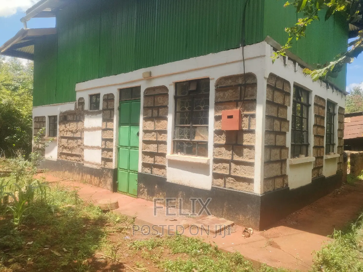 1acre Mukurweini /Maganjo