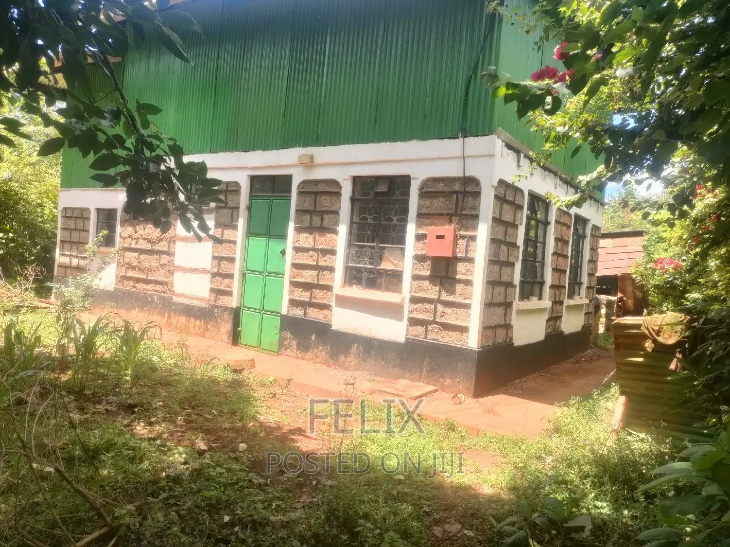 1acre Mukurweini /Maganjo