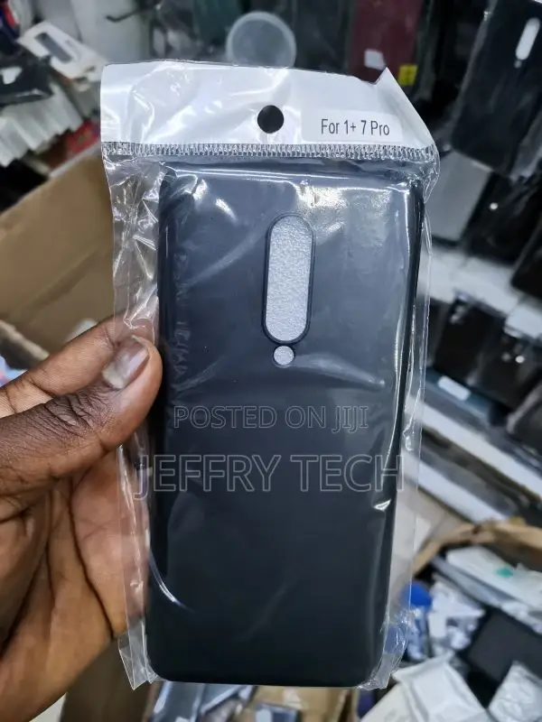 Black Original Silicone Case for Oneplus 7 Pro
