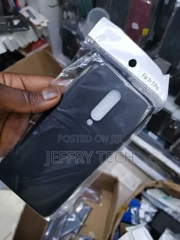 Black Original Silicone Case for Oneplus 7 Pro