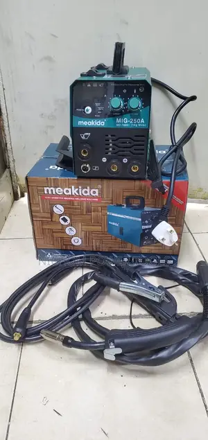 Meakida Mig 250A Welding Machine