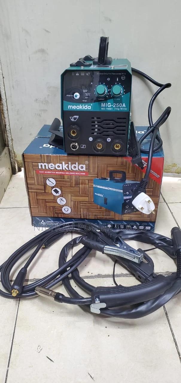 Meakida Mig 250A Welding Machine