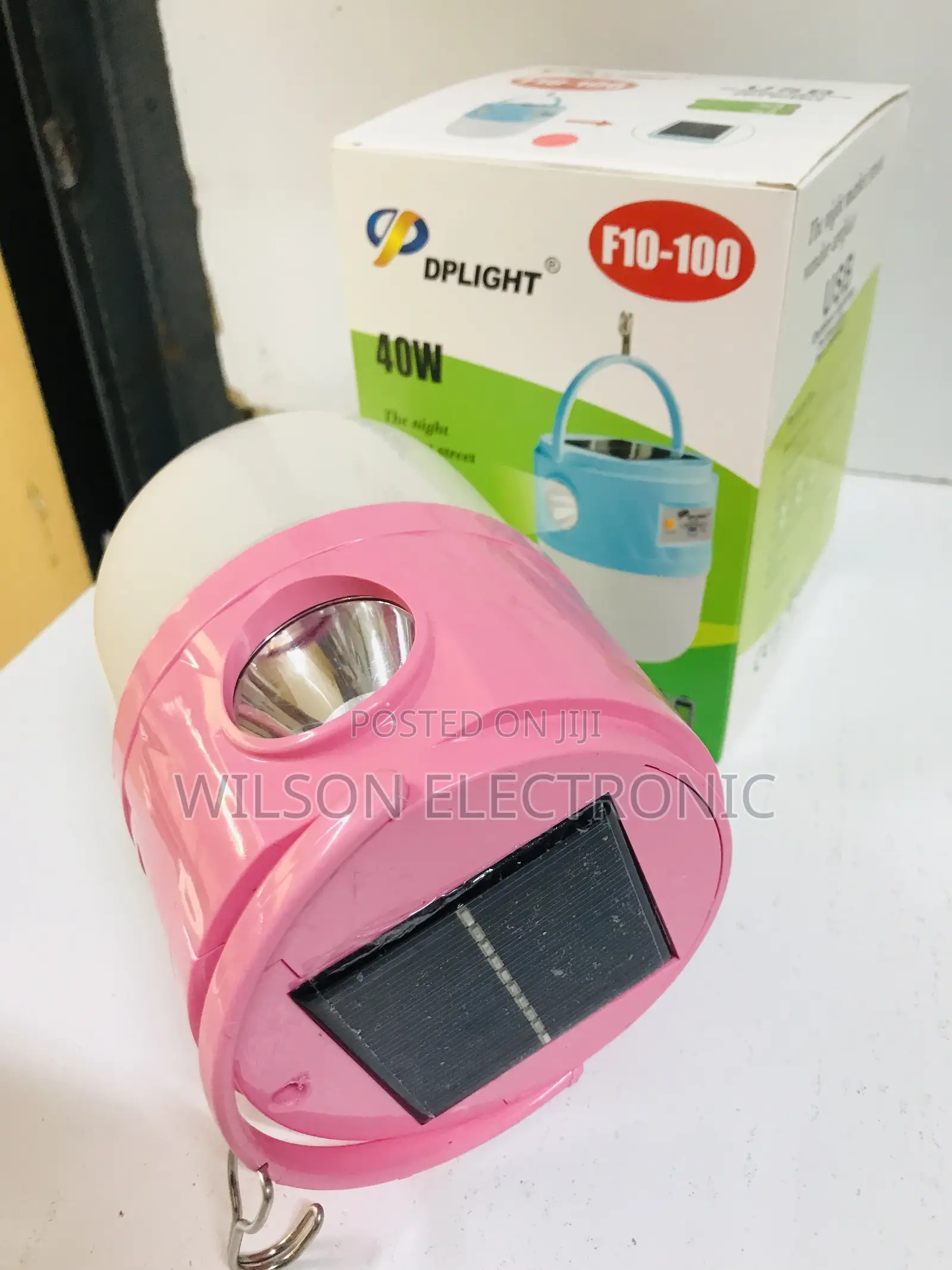 F10-100w Solar Rechargeable Bulb