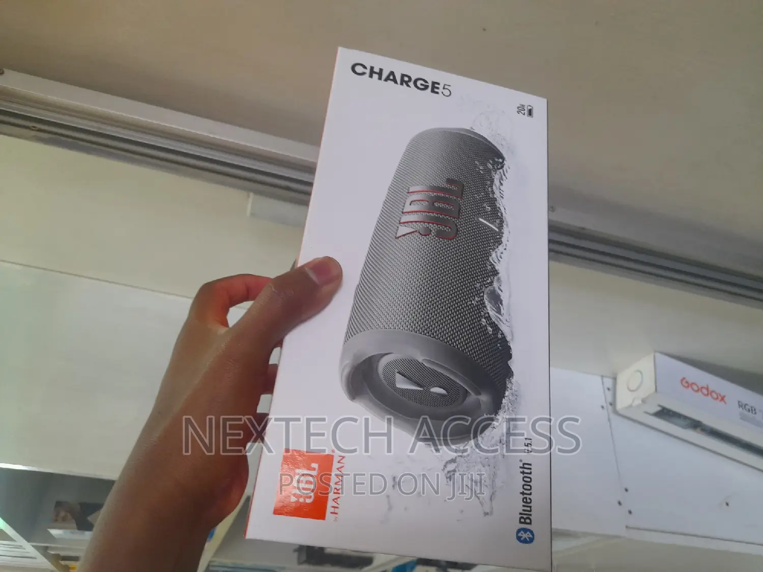 JBL Charge 5