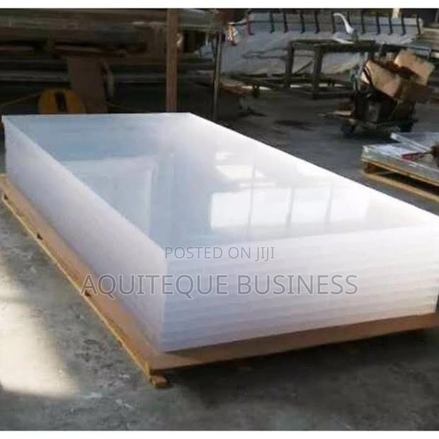 Perpex Sheet. Clear in Color - main view