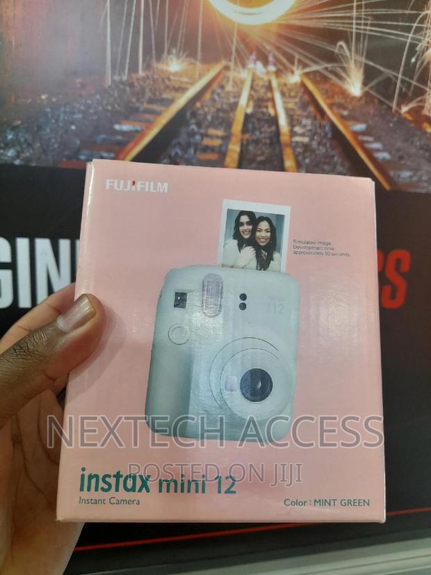 Instax Mini 12 - main view