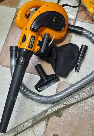 Heavy Duty Dera Blower and Vacuum 1200 W