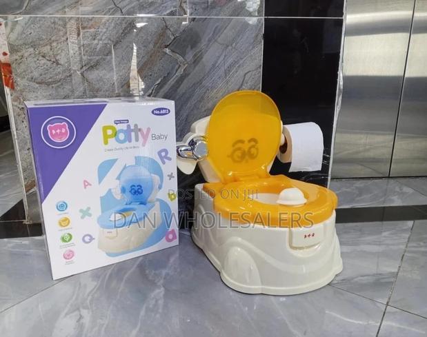 Unisex Baby Potty Training Toilet - main view