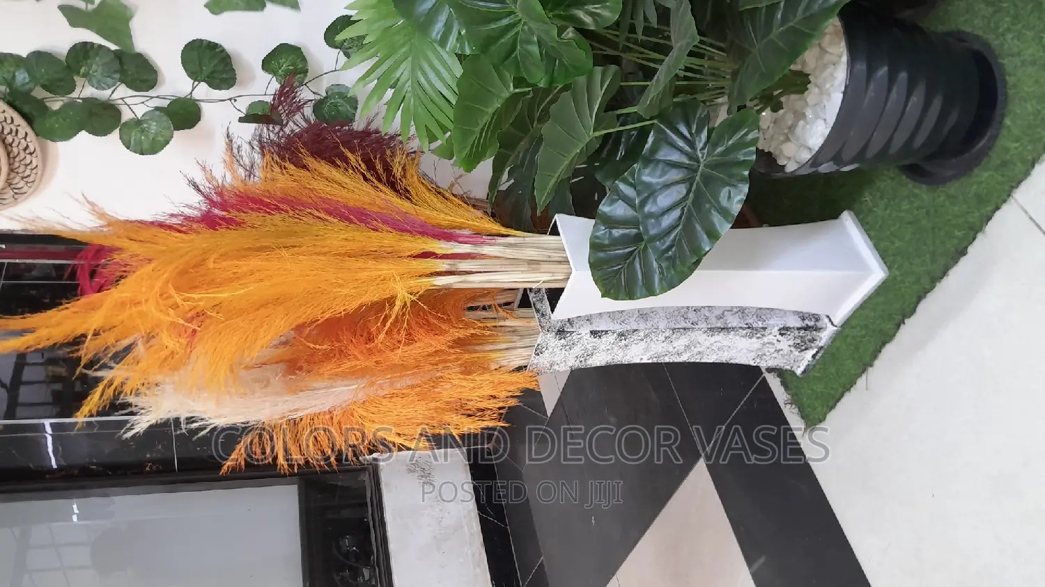 Pampas Grass and Wooden Vase 1m Long