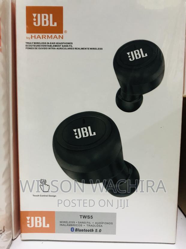 JBL Earbuds. TWS5 - main view
