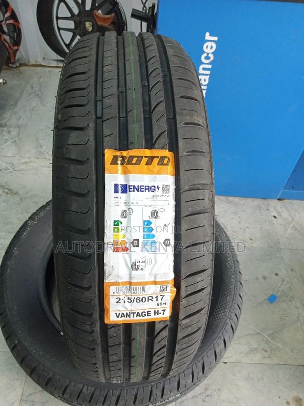 215/60r17 Boto Tyre
