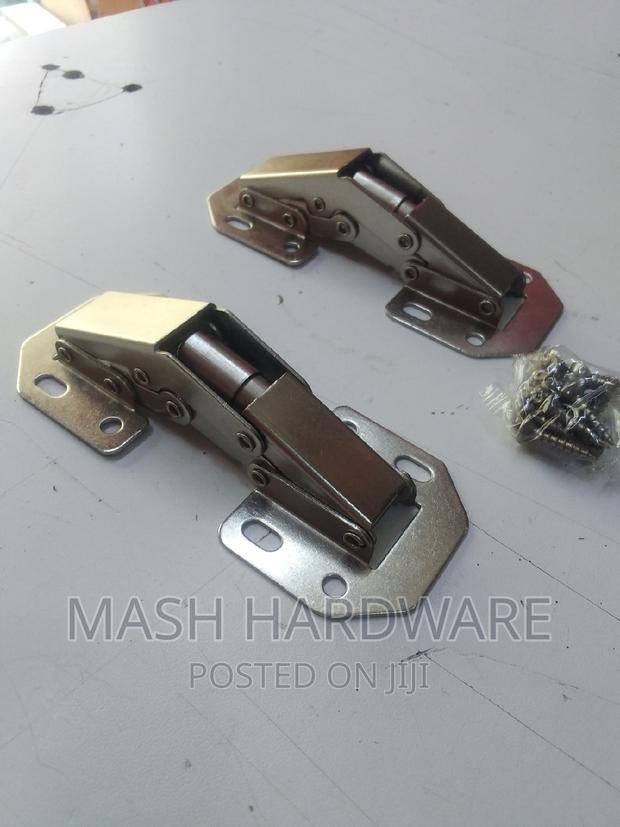 90°Malpha Hinges