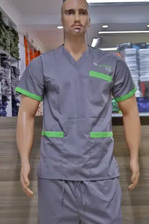 Buy Well Fitting Medical Scrubs