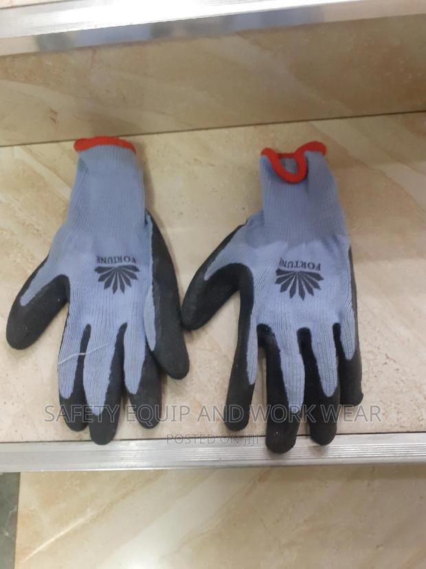 Get Diamond Grip Gloves Unique