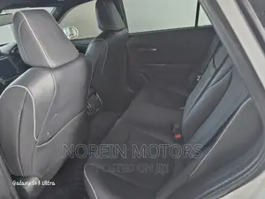 Toyota Crown 2020 Off white