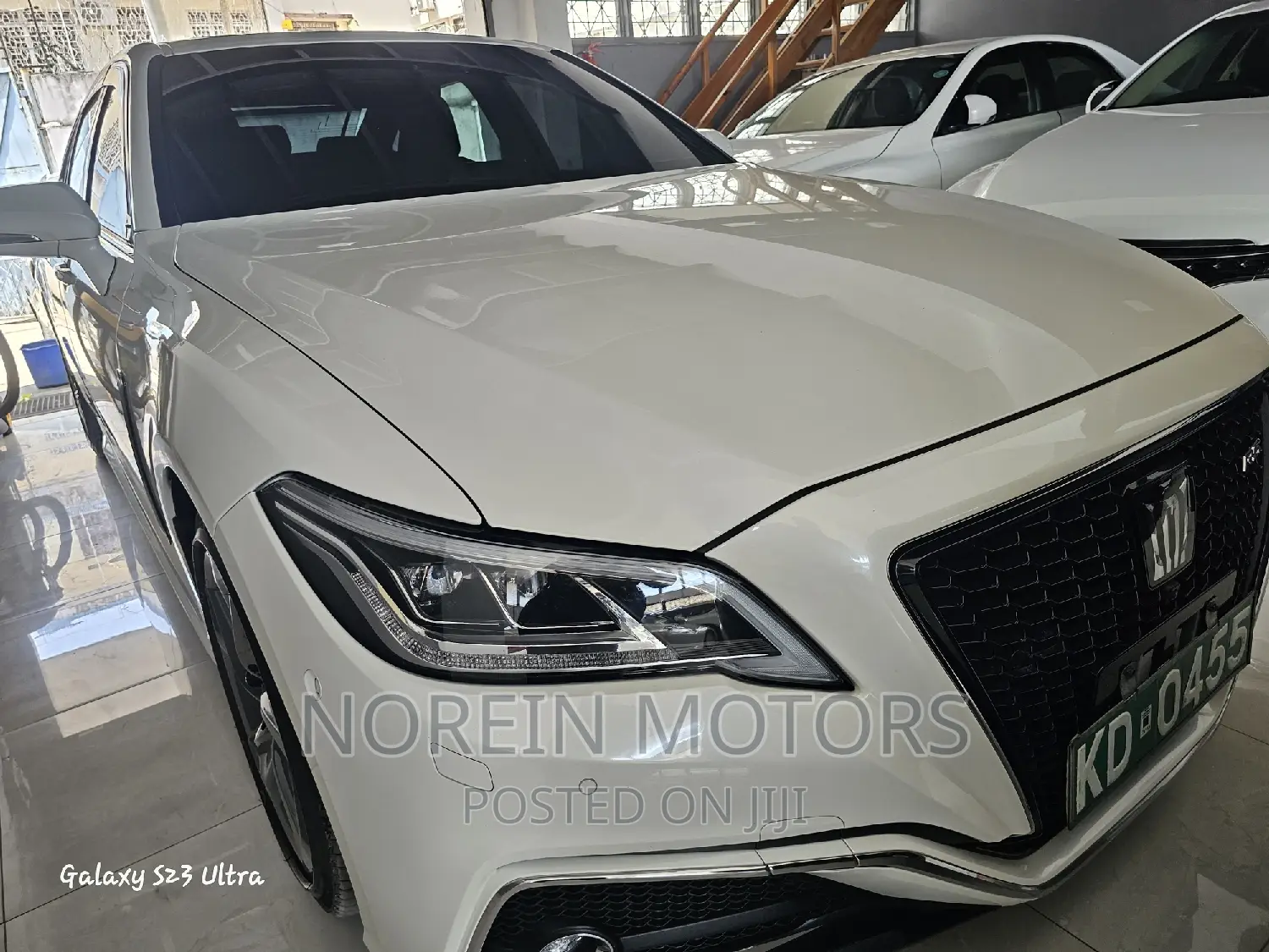 Toyota Crown 2020 Off white