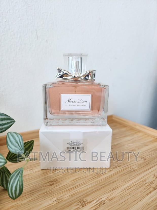 Absolutely Blooming Miss Dior Perfume - main view