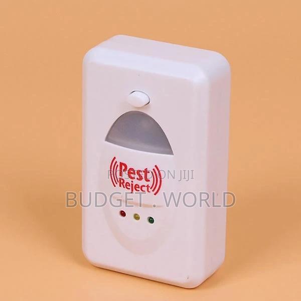Ultrasonic Silent Pest Repeller -Nsects Mouse-Rat Repellent