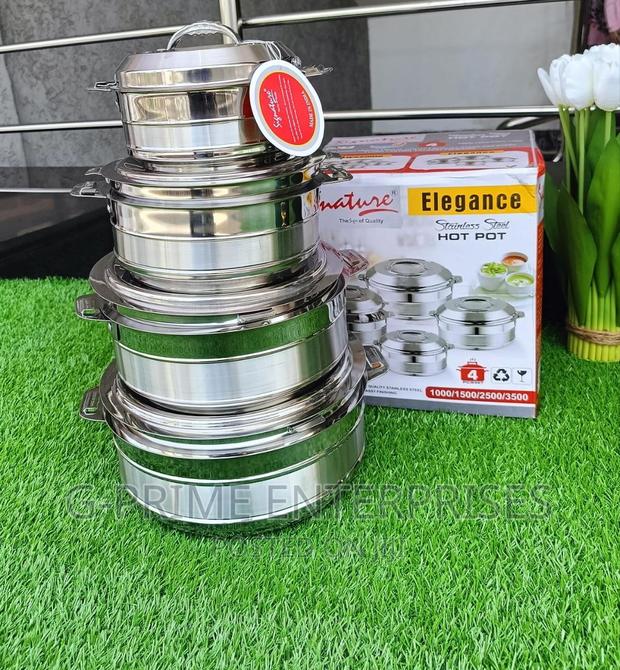 Elegance Signature Hotpots