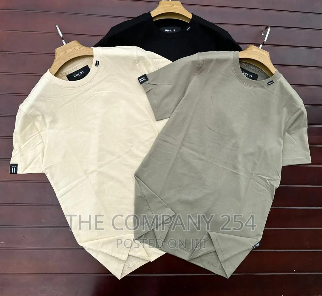 *UKUT* Short Sleeve Cotton Tshirts 
Sizes M to Xl
*W/Sale