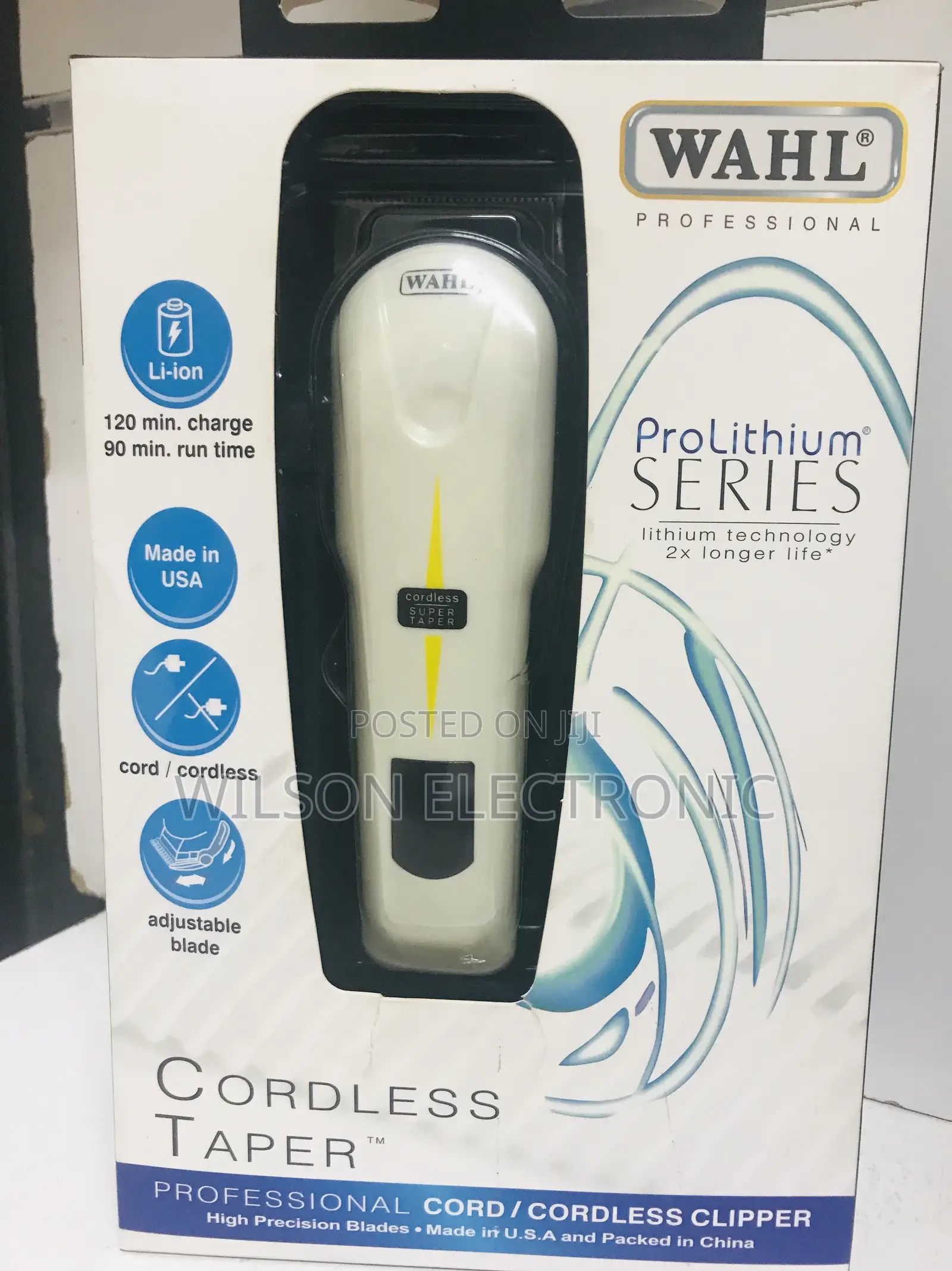 WAHL Cordless Shaver.
