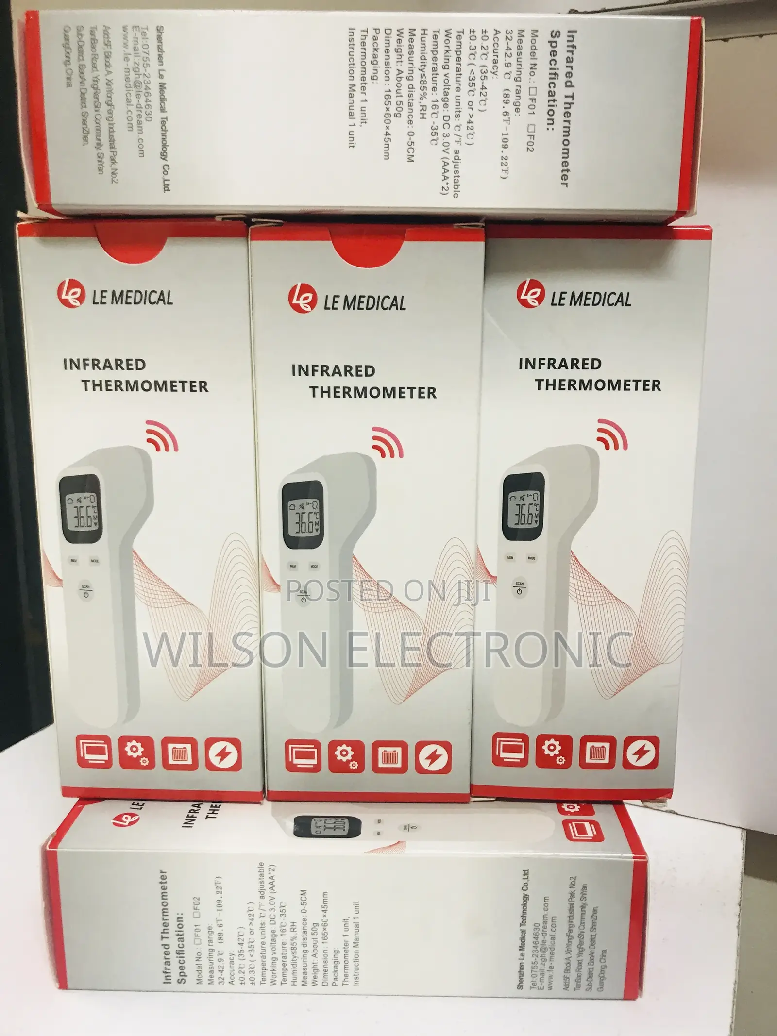 Infrared Thermometer. Le Medical