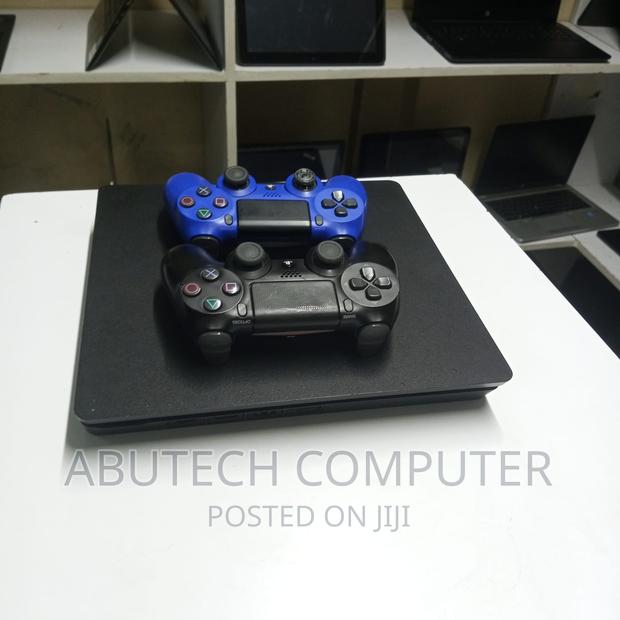 Play Station 4 - main view