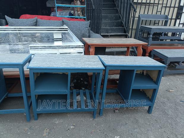 Kitchen Table - thumbnail 3