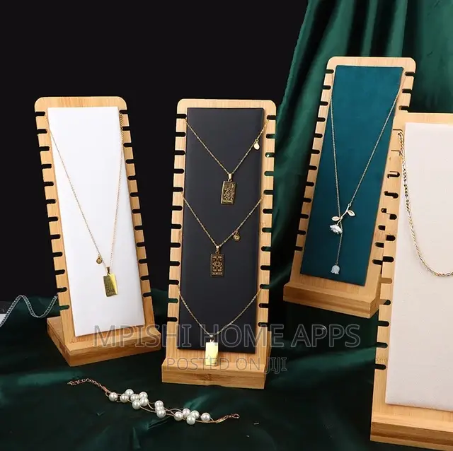 Creative Bamboo Wooden Necklace Frame