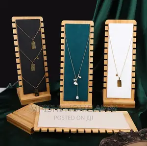 Creative Bamboo Wooden Necklace Frame