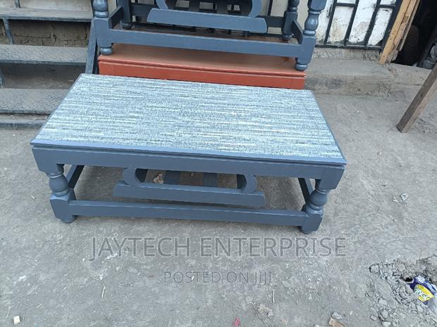 Modern Kitchen Tables