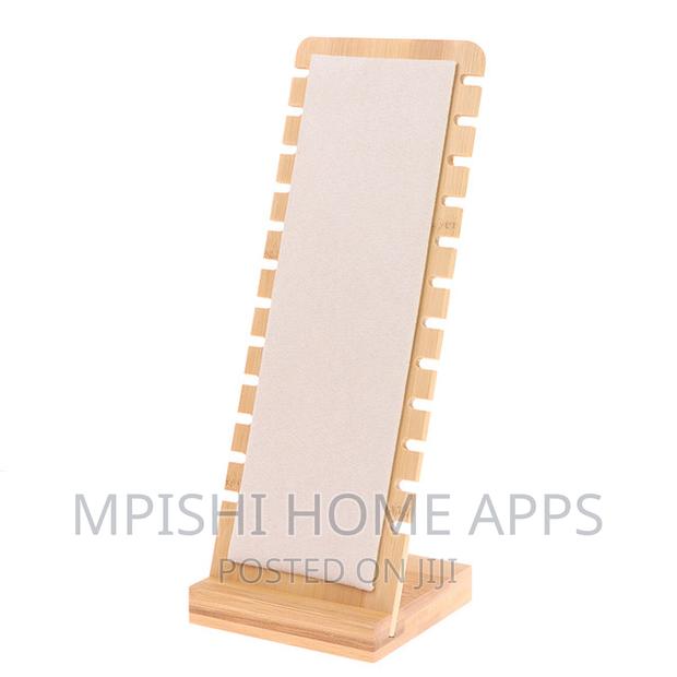 Creative Bamboo Wooden Necklace Frame - thumbnail 6
