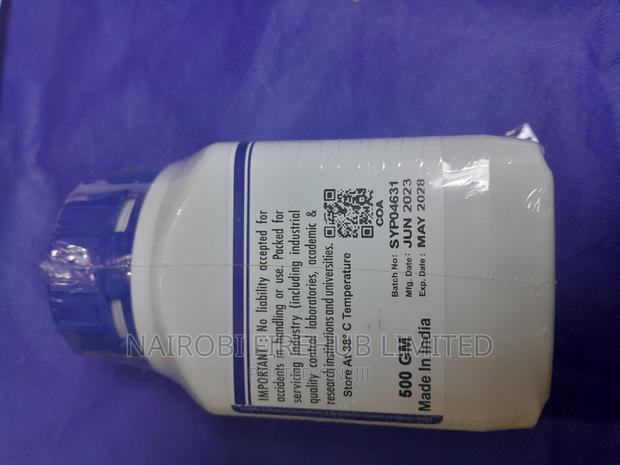 School Lab Sodium Hydroxide Pellets - thumbnail 3