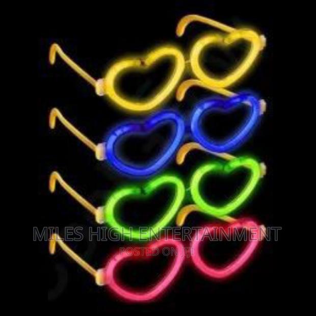 Glow Heart Glasses - main view