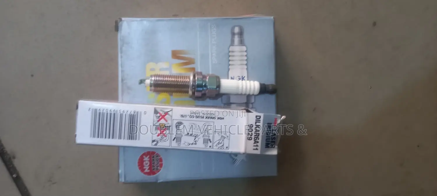 Iridium Spark Plugs DILKAR6A11 9029 Nissan Tiida/Assorted